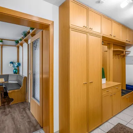 Apartament 18 By Interhome